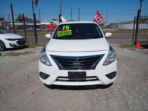 2015 Nissan Versa 1.6 SV