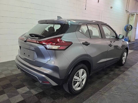 2024 Nissan Kicks S