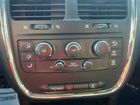 2018 Dodge Grand Caravan SE Plus