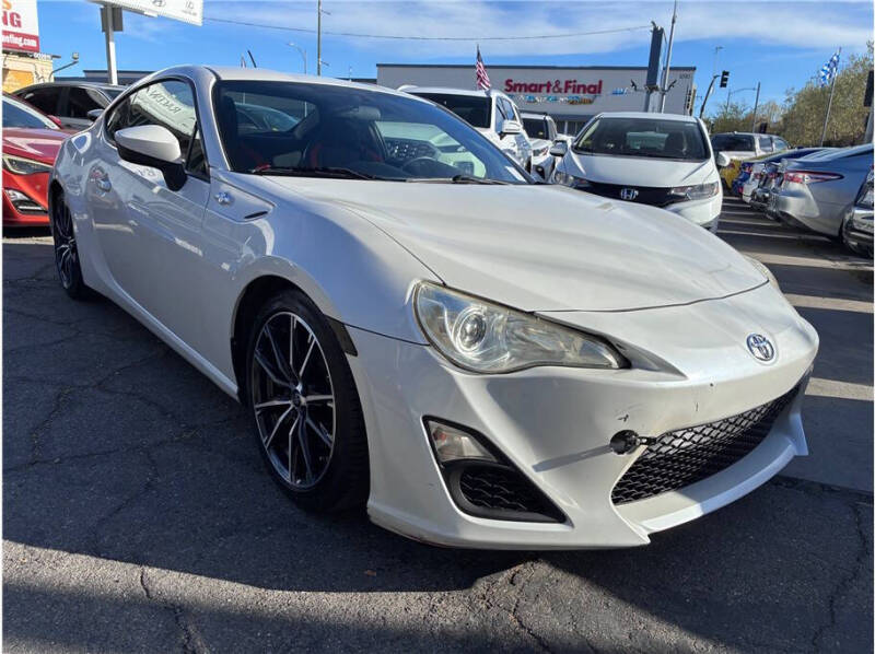 2014 Scion FR-S