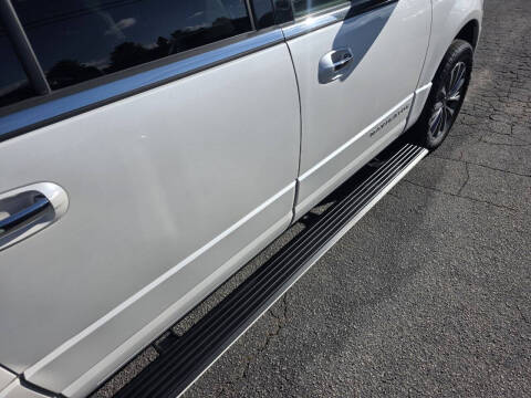 2017 Lincoln Navigator L Select