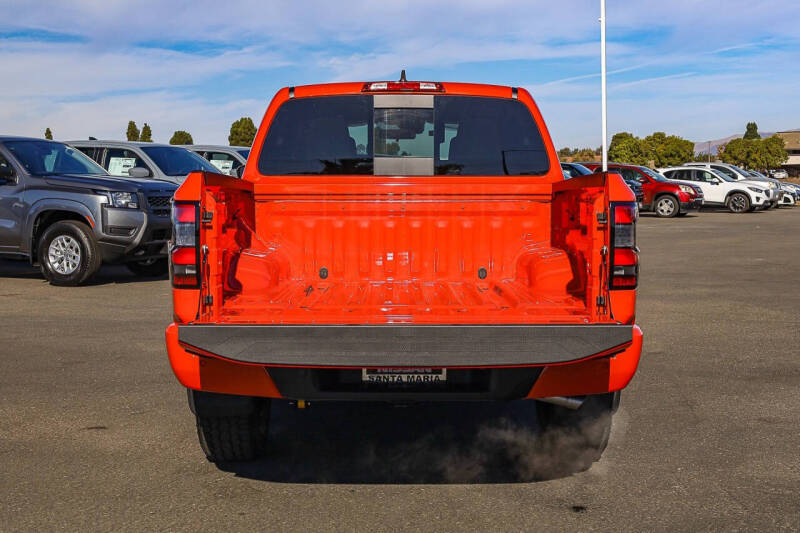 2025 Nissan Frontier PRO-4X