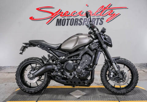Yamaha XSR900 Image