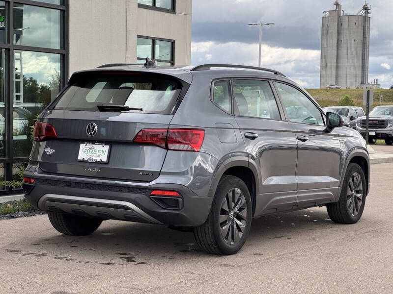 2022 Volkswagen Taos S 4Motion