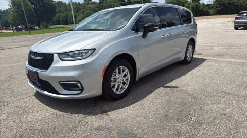 2024 Chrysler Pacifica Touring L