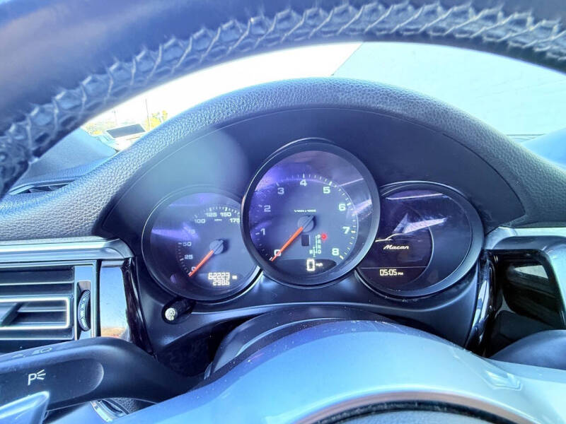 2020 Porsche Macan