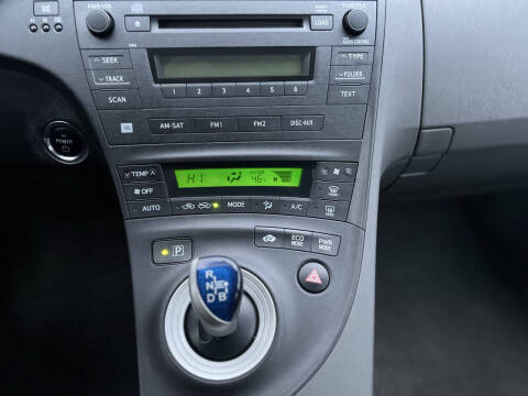 2010 Toyota Prius II