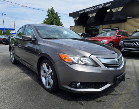 2013 Acura ILX 2.0L w/Tech