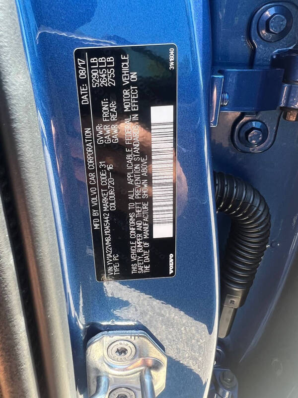 2018 Volvo V90 T6 R-Design