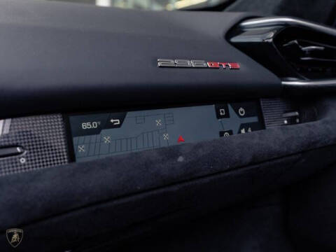 2023 Ferrari 296 GTS