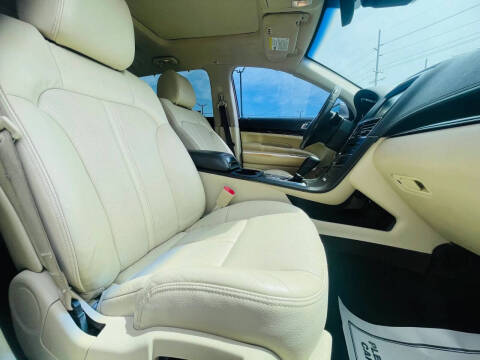 2015 Lincoln MKT EcoBoost