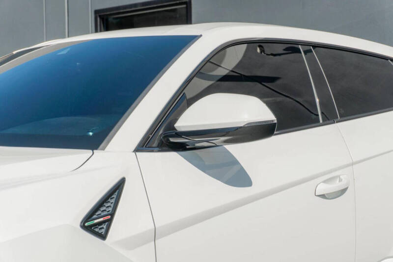 2019 Lamborghini Urus