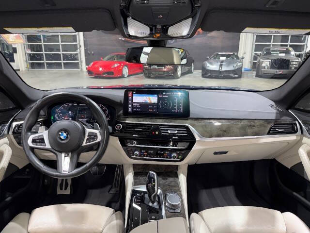 2021 BMW 5 Series M550i xDrive