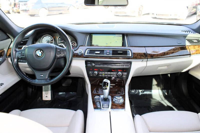 2013 BMW 7 Series 740Li xDrive