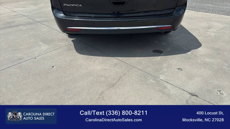 2022 Chrysler Pacifica Touring L