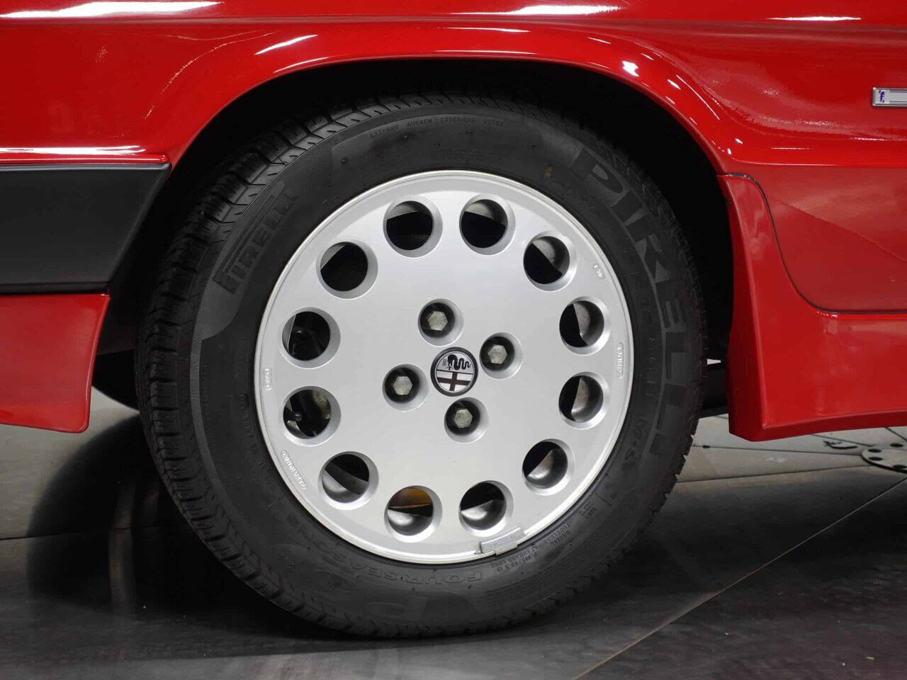 1987 Alfa Romeo Spider 39