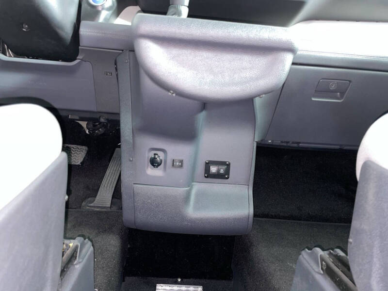 2023 Toyota Sienna LE 8-Passenger