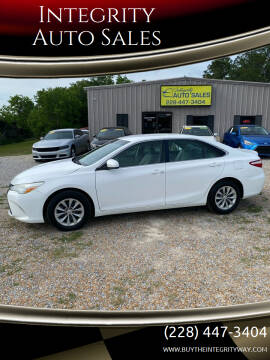 2016 Toyota Camry for sale at Integrity Auto Sales in Ocean Springs MS