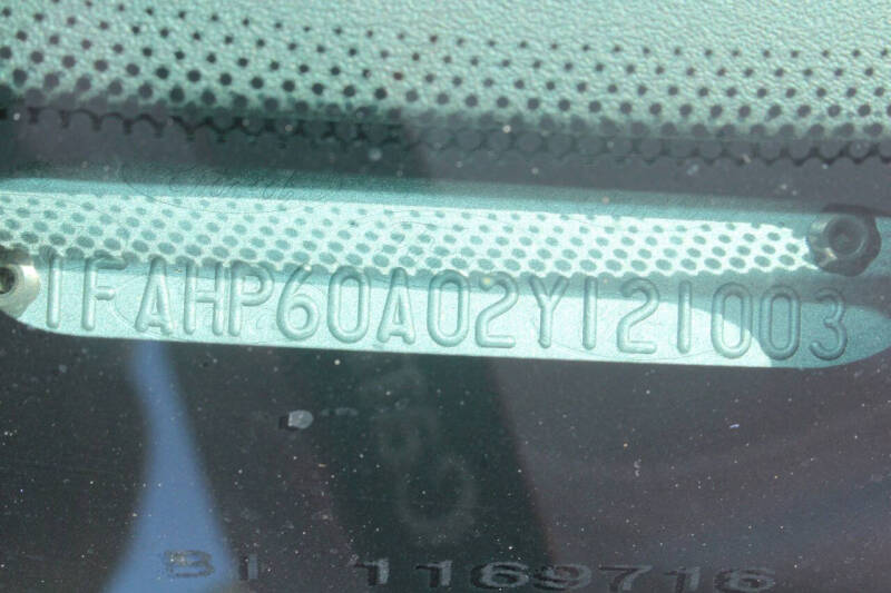 2002 Ford Thunderbird Deluxe