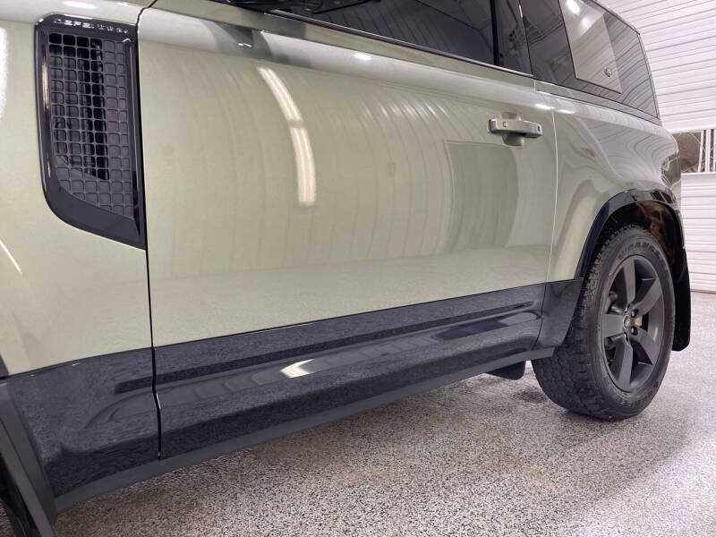 2022 Land Rover Defender 90 X-Dynamic HSE