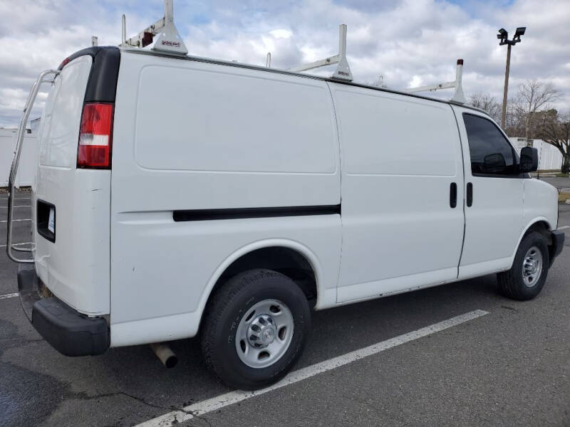 2017 Chevrolet Express 2500