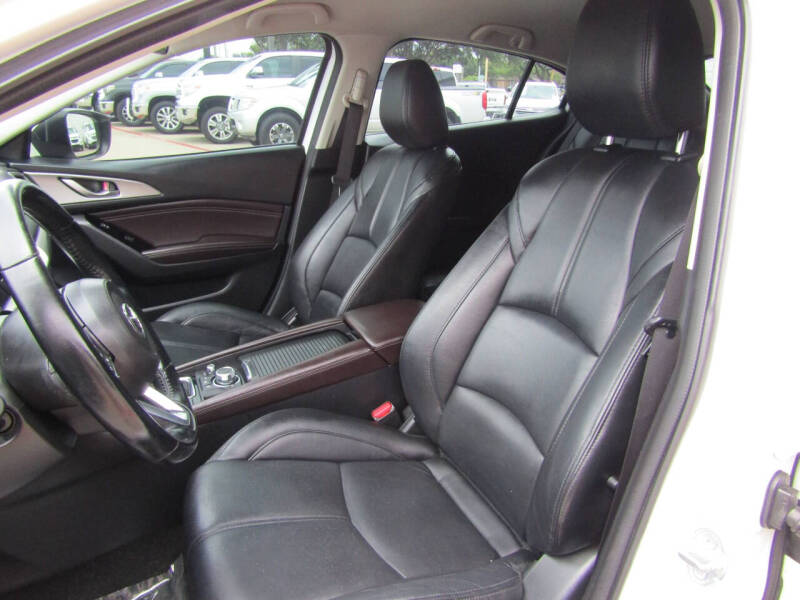 2017 Mazda MAZDA3 Touring