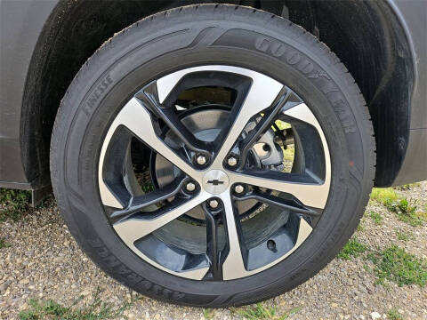 2025 Chevrolet Trax RS