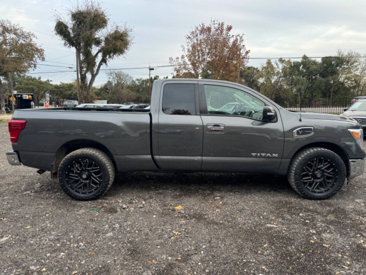 2017 Nissan Titan for sale at AUSTIN PREMIER AUTO in Austin, TX