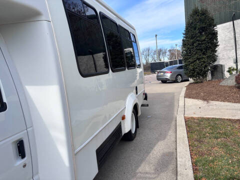 2014 Ford E-Series E-350 SD