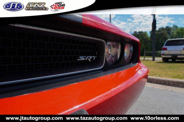 2010 Dodge Challenger SRT8