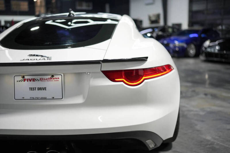 2017 Jaguar F-TYPE Premium