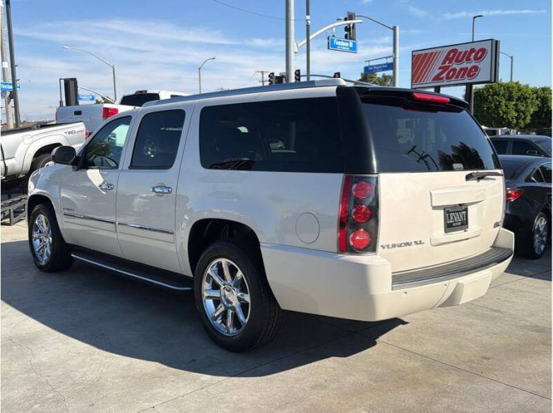 2013 GMC Yukon XL Denali