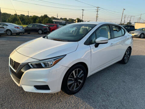 2021 Nissan Versa for sale at M&R Auto Sales Inc in Bowling Green KY