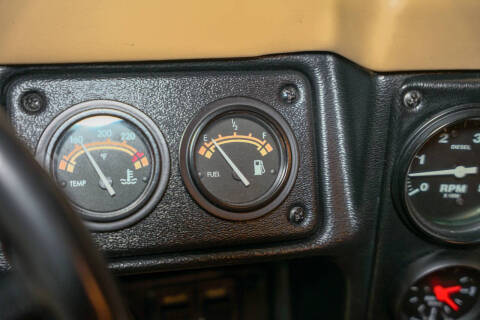 1998 AM General Hummer Hard Top