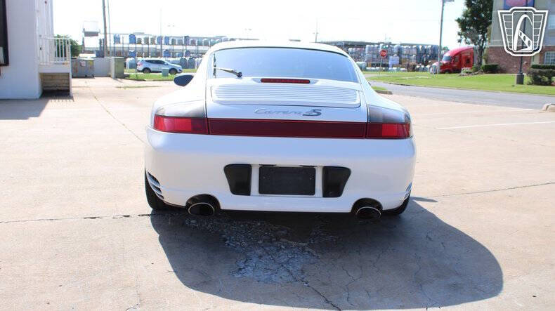 2003 Porsche 911