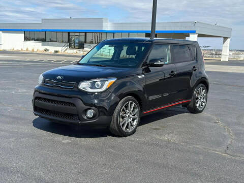 2018 Kia Soul for sale at Greenline Motors, LLC. in Omaha NE