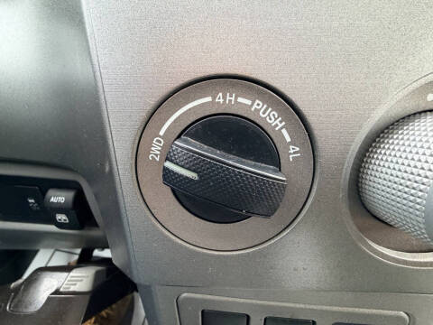 2013 Toyota Sequoia SR5