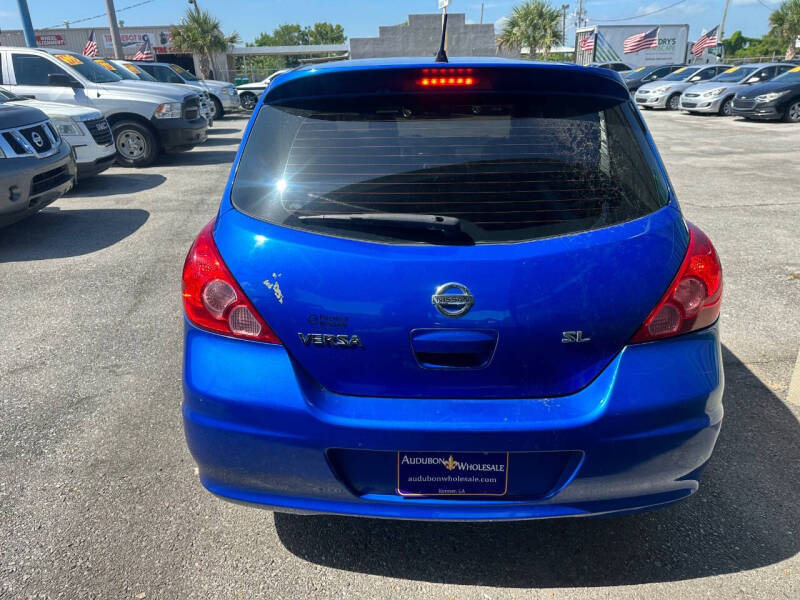 2011 Nissan Versa 1.8 S