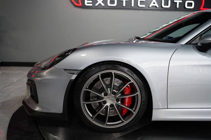 2016 Porsche Cayman GT4