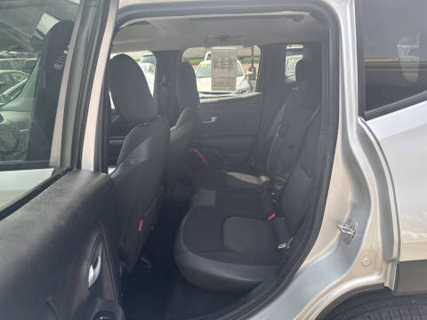 2017 Jeep Renegade Trailhawk