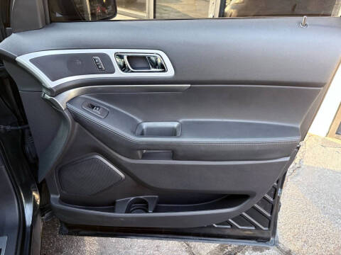 2014 Ford Explorer Sport