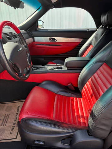 2003 Ford Thunderbird