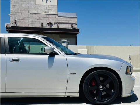 2007 Dodge Charger SRT-8