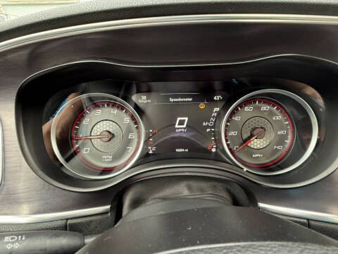 2015 Dodge Charger SE