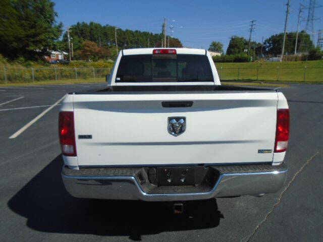 2016 RAM 1500 SLT