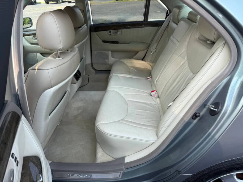 2001 Lexus LS 430