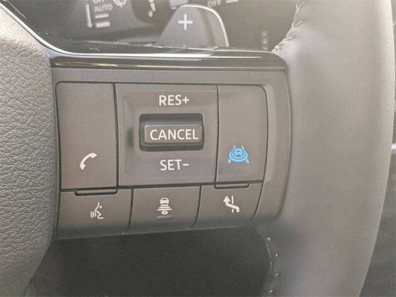 2025 Nissan Rogue SL