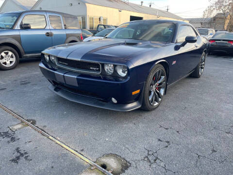 2014 Dodge Challenger SRT8