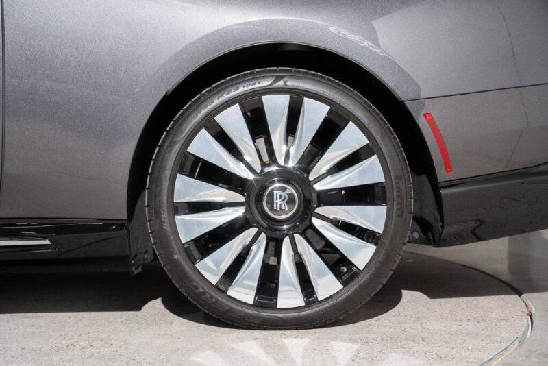 2024 Rolls-Royce Spectre