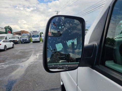 2011 Ford E-Series E-350 SD XLT